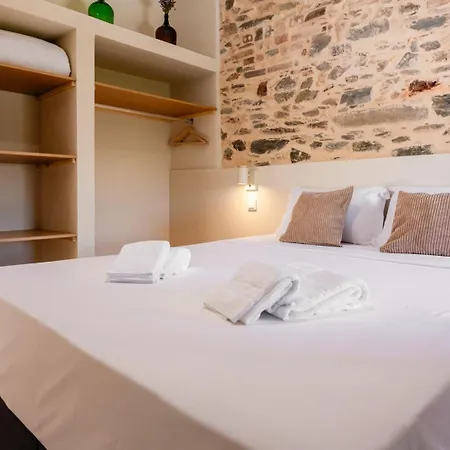 Casas Dos Amigos *