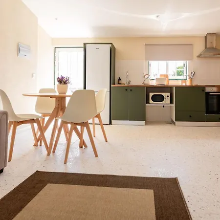 Casas Dos Amigos Bom Sucesso